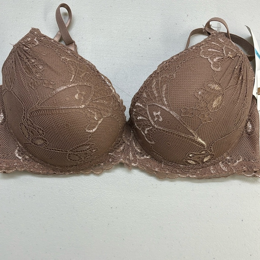 Jessica Simpson Bra Size 34C Light Brown NWT